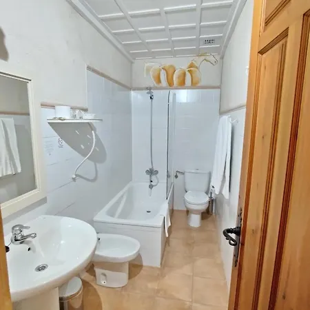 Guest house Posada Restaurante Casa De La Sal 3*