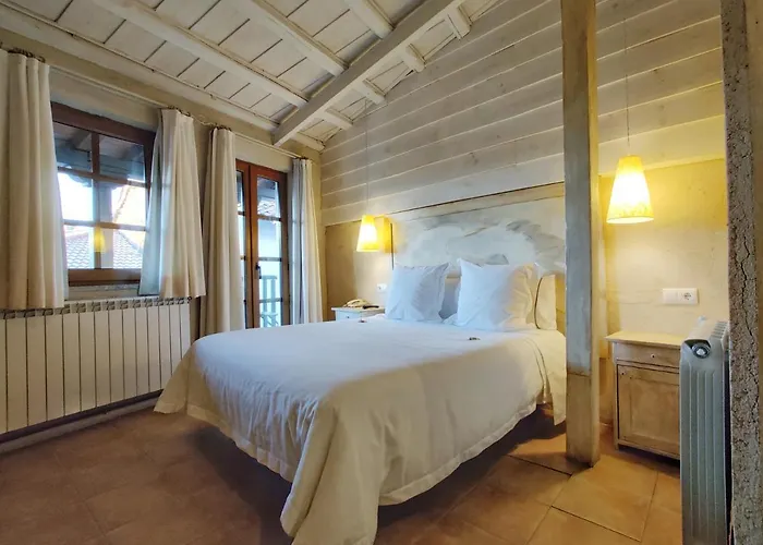 Guest house Posada Restaurante Casa De La Sal Candelario